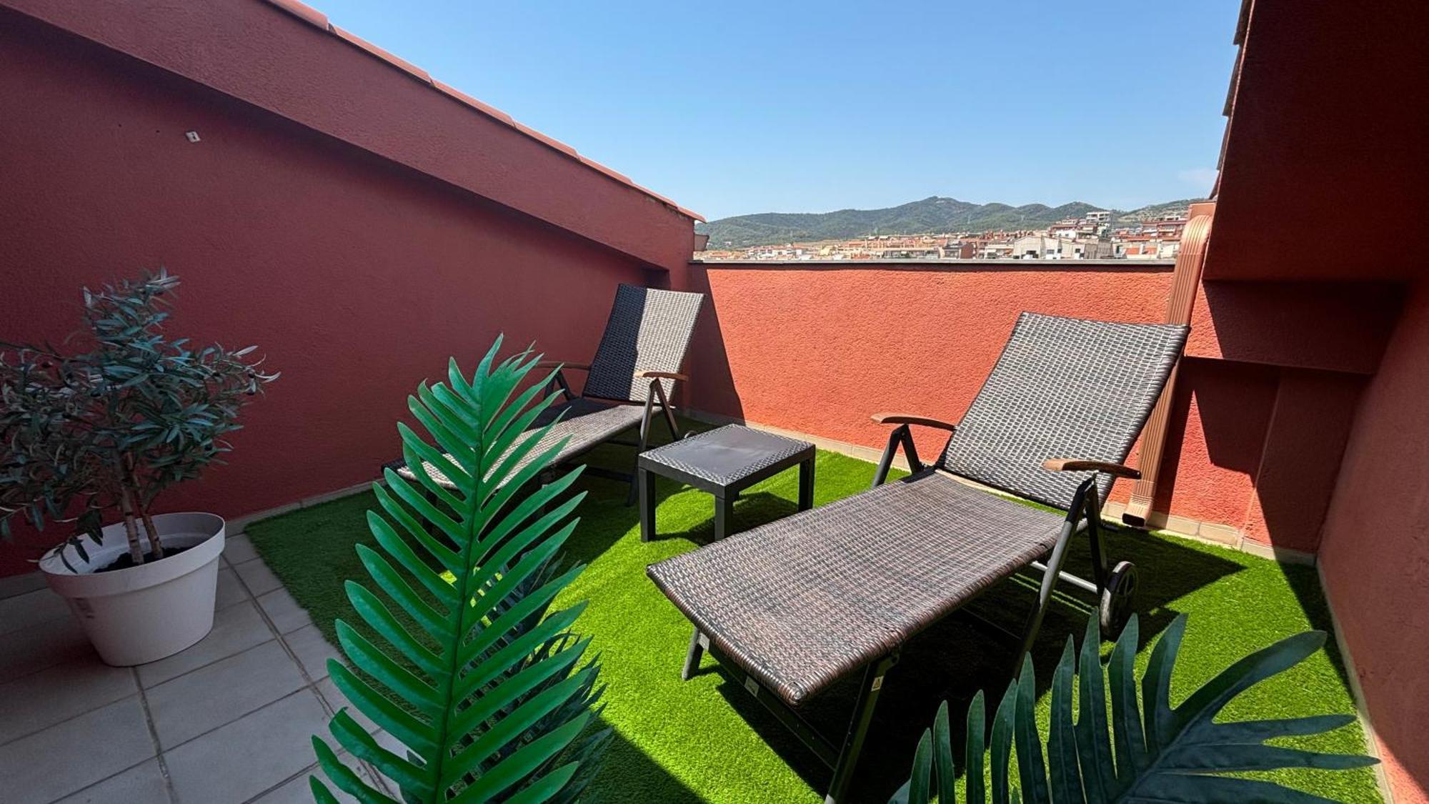 Apartamento Duplex Con Terraza By Prestigi Terrassa Exterior foto